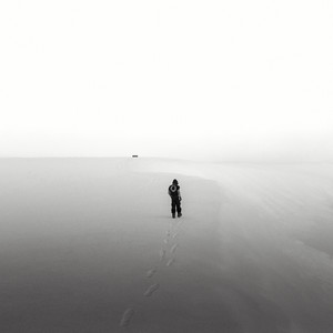 老师脱👙让学生摸🐻站起来做
